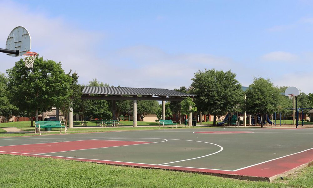 Garlic Creek Park basketball courts